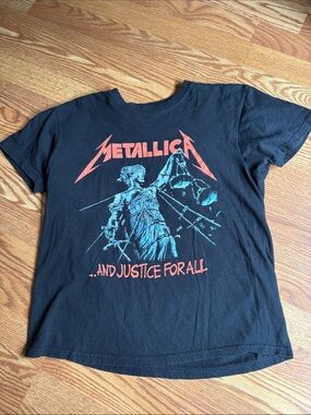 Men’s Metallica ' "...And Justice for All" Graphic Tee - Black